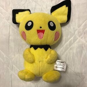 2015‎ Pokemon Pikachu Tomy plush 9”